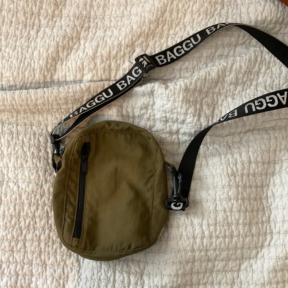 Baggu Crossbody